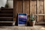 Paul Sinus Kunstdruck 40x60cm Spiral Galaxy – Kosmische Schönheit in lila und blau