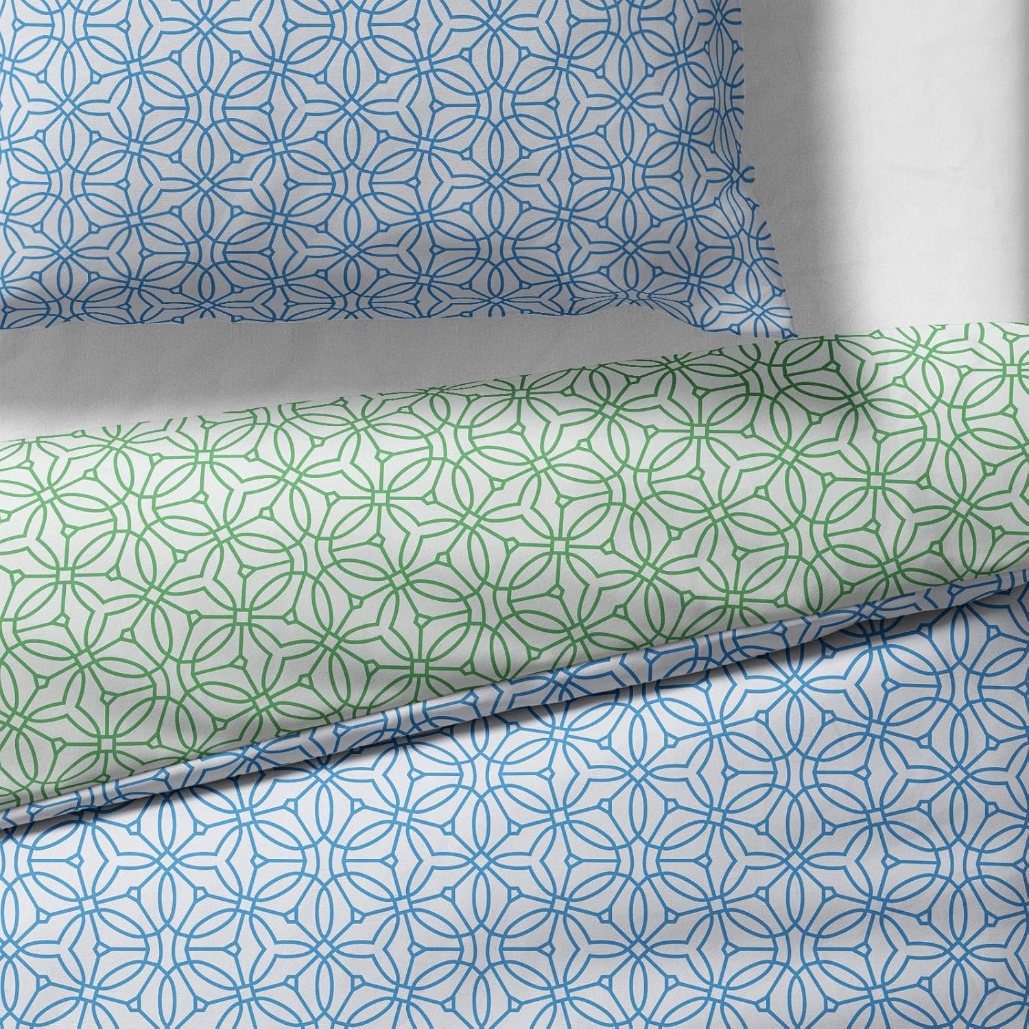 Sinus Art Mikrofaser Bettwäsche 135x200 cm + 80x80 cm – Frisches Wendedesign in Mintgrün & Himmelblau mit filigranem Blütenmuster, pflegeleicht & allergikerfreundlich