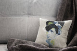 Amy_Winehouse8rF2P6GdYb9FB_1280x1280.jpg