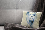 Cara_DelevingnecEb0kYpPSWIN5_1280x1280.jpg