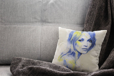 Kate_Moss_IIBUp91SfKF0aGK_1280x1280.jpg