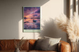 Paul Sinus Wandbild in 40x60cm Boot im Hafen bei Sonnenuntergang mit violett-pinkfarbenem Himmel und ruhigem Wasser