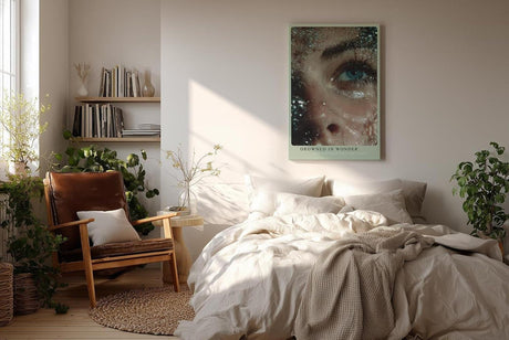Paul Sinus Wandbild in 40x60cm Drowned in Wonder – emotionales Fotoporträt eines Auges unter Wasser für ausdrucksstarke Raumgestaltung