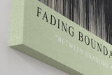 Paul Sinus Wandbild in 40x60cm Fading Boundaries – Abstraktes Kunstwerk mit sanften vertikalen Farbverläufen von Schwarz zu Weiß