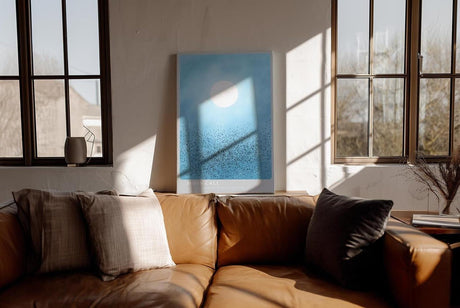 Paul Sinus Wandbild in 40x60cm Großer Vogelschwarm unter hellem Vollmond in sanftem Blau