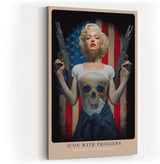 Paul Sinus Wandbild in 40x60cm Marilyn Monroe mit Gewehren vor US-Flagge – provokantes Pop-Art-Motiv mit rebellischem Glamour