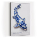 Paul Sinus Wandbild in 40x60cm Porcelain Koi – edler Koi-Fisch in filigraner Blau-Weiß-Porzellanoptik mit kunstvollen Mustern