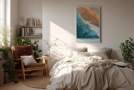 Paul Sinus Wandbild in 40x60cm Porto Covo Portugal – Luftaufnahme von Strand und Meer mit zwei Silhouetten im Sand