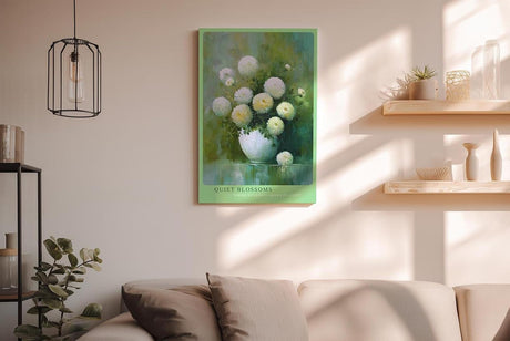Paul Sinus Wandbild in 40x60cm Quiet Blossoms zartes Stillleben mit weißen Chrysanthemen in weißer Vase vor grünem Hintergrund