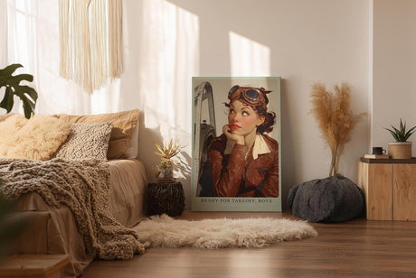 Paul Sinus Wandbild in 40x60cm Ready for Takeoff, Boys – Pin-up-Pilotin in Lederjacke und Fliegerbrille mit verträumtem Blick
