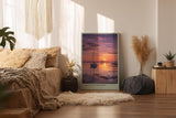 Paul Sinus Wandbild in 40x60cm Segelboot bei Sonnenuntergang auf stillem Wasser mit violett-orangefarbenem Himmel