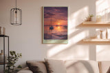 Paul Sinus Wandbild in 40x60cm Segelboot bei Sonnenuntergang auf stillem Wasser mit violett-orangefarbenem Himmel