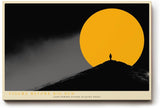 Paul Sinus Wandbild 120x80cm Silhouette Person vor Sonne minimalistische Landschaft moderne Kunst gelber Kreis Kunstdruck stilvolle Wanddekoration fuer Wohnzimmer Büro