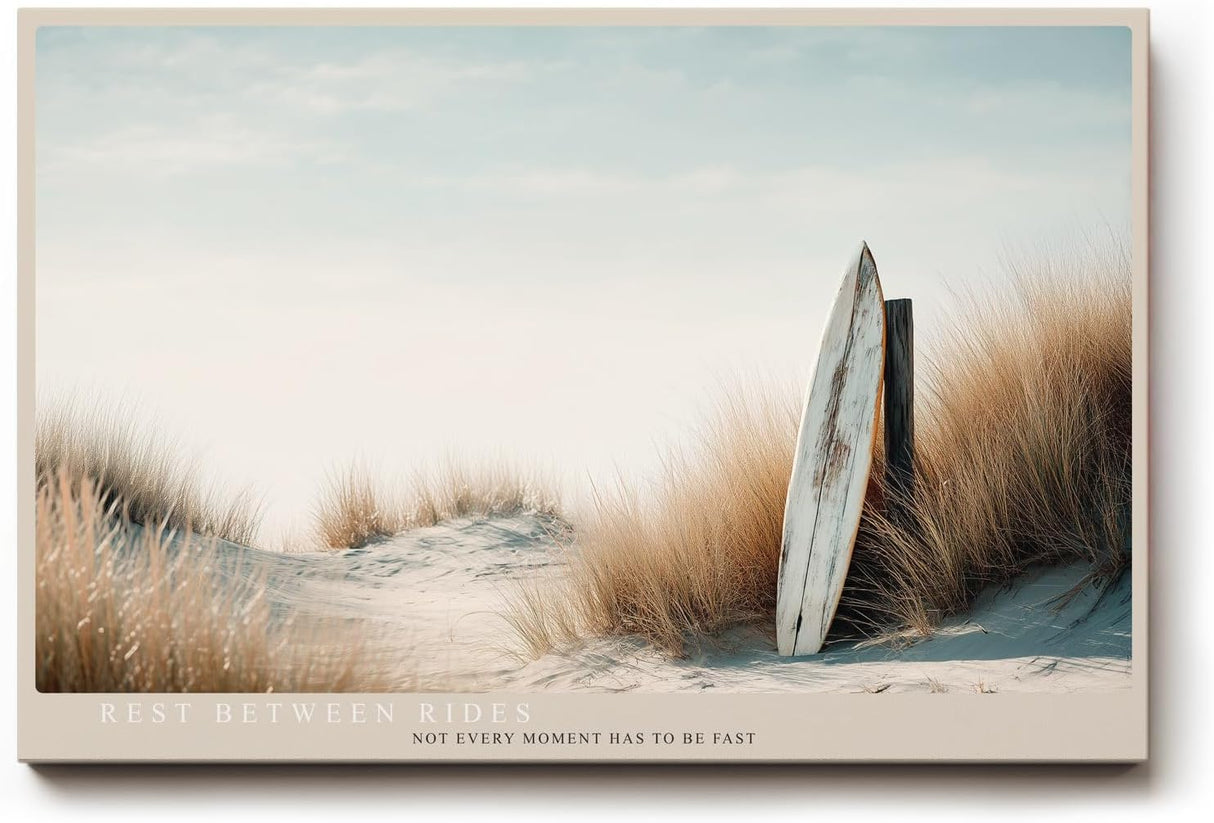 Paul Sinus Wandbild 120x80cm Surfbrett Strand Dünen Küstenlandschaft Fotokunst warme Naturfarben moderner Kunstdruck