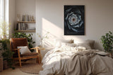 Paul Sinus Wandbild in 40x60cm The Dark Bloom – Detailliertes Blumenmotiv in dunklen und kühlen Farbtönen