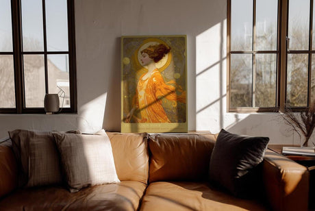 Paul Sinus Wandbild in 40x60cm The Golden Hour mit eleganter Frau in goldener Robe vor strahlendem Kreis für luxuriöse Wandgestaltung