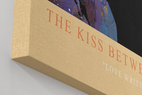 Paul Sinus Wandbild in 40x60cm The Kiss Between Stars – abstrakte Silhouetten im kosmischen Lichtspiel, kunstvolle Darstellung von Nähe und Universum
