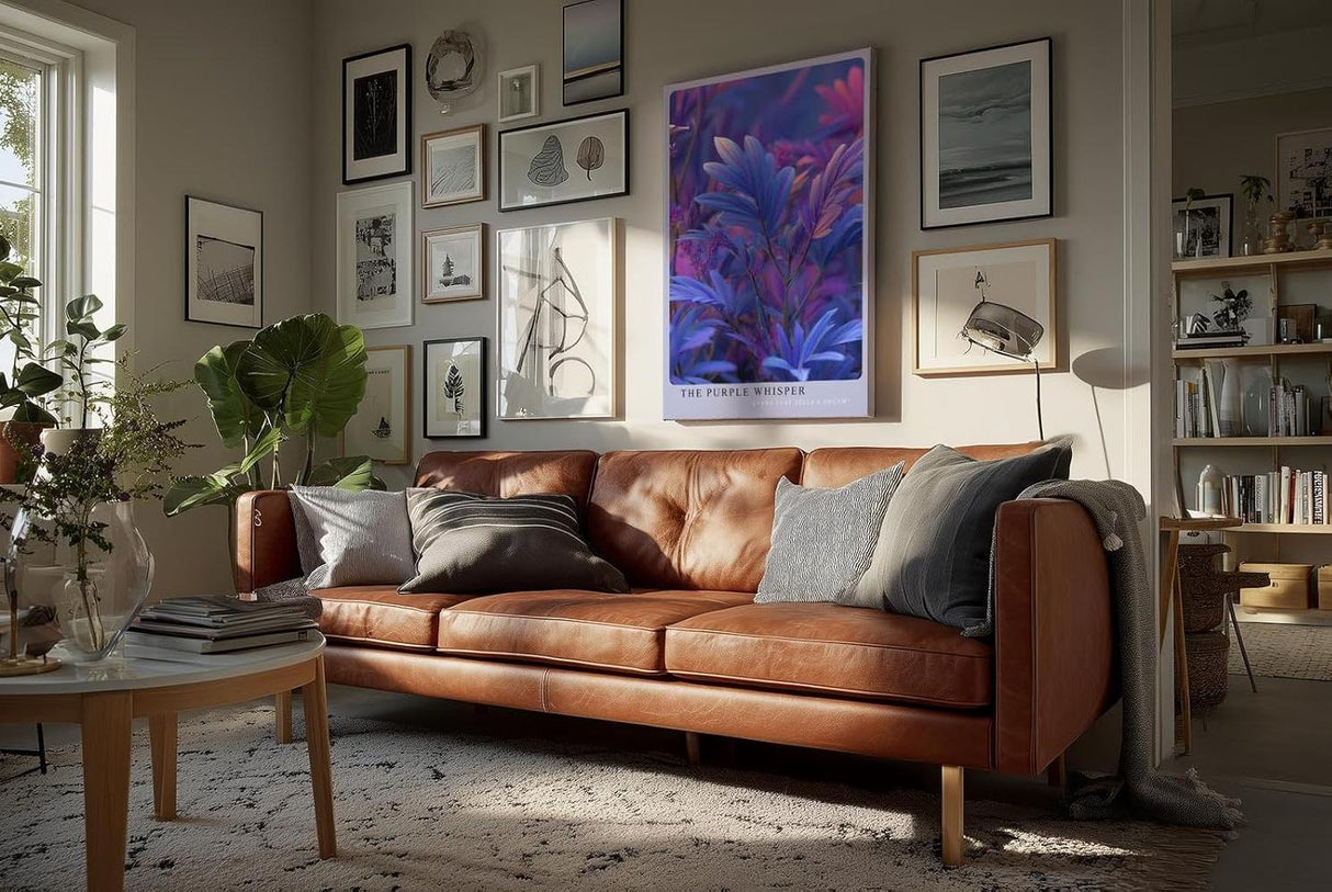 Paul Sinus Wandbild in 40x60cm The Purple Whisper – Traumhafte Nahaufnahme violetter Pflanzenblätter in leuchtenden Farbverläufen für moderne Raumakzente