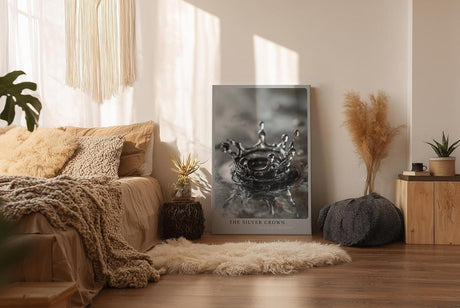 Paul Sinus Wandbild in 40x60cm The Silver Crown – Makroaufnahme einer Wasserkrone in silbrigen Reflexen