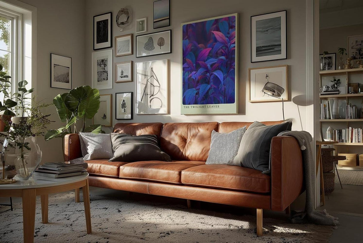 Paul Sinus Wandbild in 40x60cm The Twilight Leaves – Intensiv gefärbte Pflanzenblätter in Blauund Lilatönen, inspiriert vom Zauber der Dämmerung
