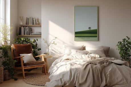 Paul Sinus Wandbild in 40x60cm einzelner Baum auf grüner Hügellandschaft – minimalistisches Naturmotiv für moderne Raumgestaltung
