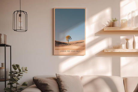 Paul Sinus Wandbild in 40x60cm einzelner Baum auf weiter Landschaft unter blauem Himmel – minimalistisches Naturmotiv für moderne Wohnräume