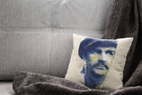 Sean_Connery_I3ASiPzAn8M6mg_1280x1280.jpg