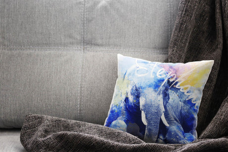 Sitting_ElephantLfatAZycJLqEx_1280x1280.jpg