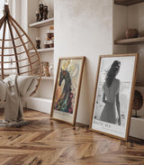 Paul Sinus Leinwandbild 60x90cm Baltic Sea Germany Leinwandbild romantische Frau am Strand in Schwarz-Weiß nostalgische Küstenstimmung