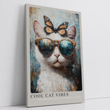 Paul Sinus Leinwandbild 40x60cm Cool Cat Vibes Leinwandbild stilvolle Katze mit Sonnenbrille und Schmetterling humorvolles modernes Kunstwerk