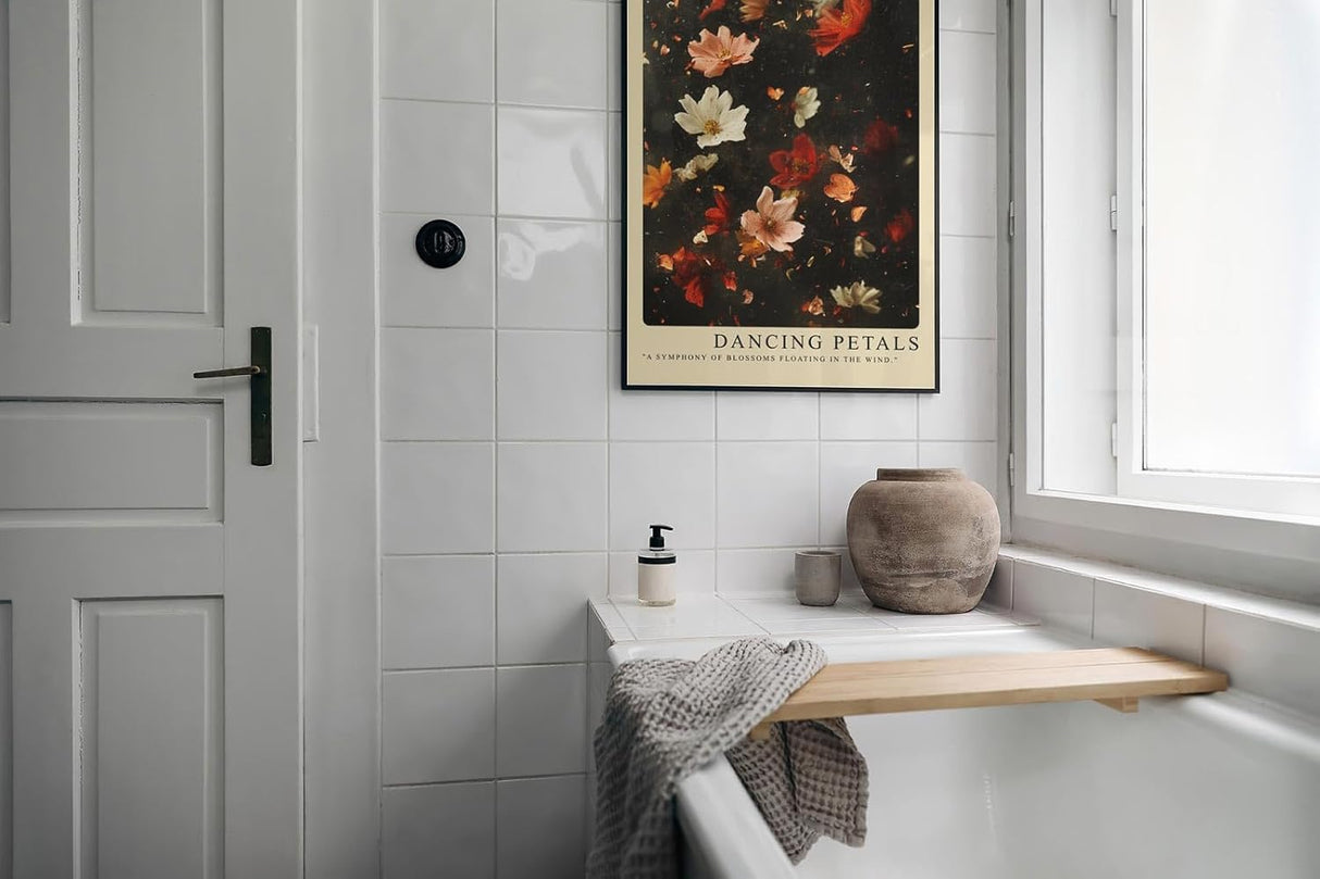 Paul Sinus Leinwandbild 60x90cm Dancing Petals Leinwandbild schwebende Blütenblätter in warmen Farben poetische Naturkunst mit magischer Leichtigkeit