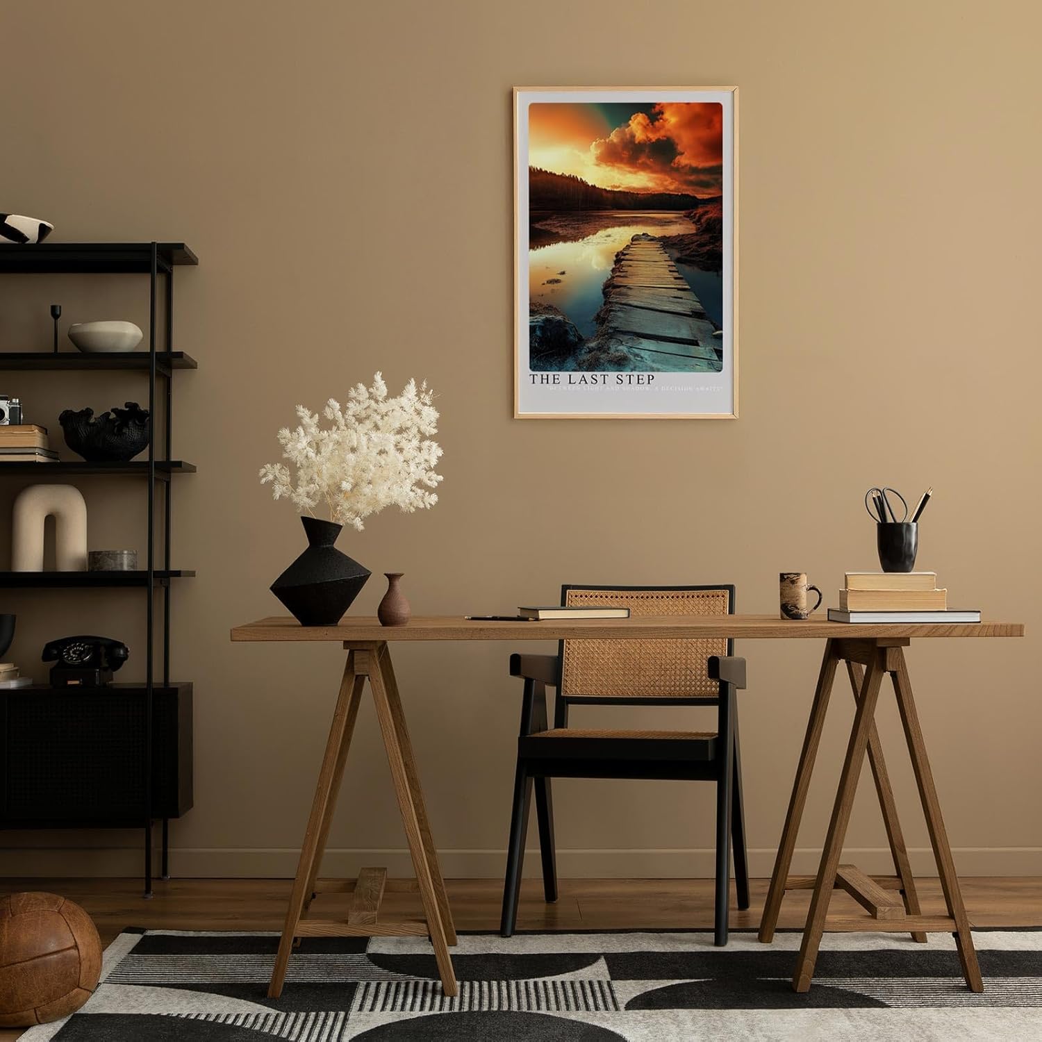 Paul Sinus Leinwandbild 40x60cm Der letzte Schritt – Dramatische Landschaft mit Holzsteg, spiegelndem Wasser und leuchtendem Himmel