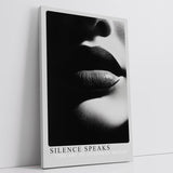 Paul Sinus Leinwandbild 40x60cm Die Sprache der Stille – Sinnliches Schwarz-Weiß-Porträt mit kontrastreicher Lichtführung und geheimnisvoller Eleganz