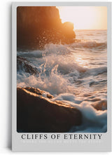 Paul Sinus Leinwandbild 60x90cm Ewige Klippen – Dramatische Meeresbrandung mit goldenen Lichtreflexen und kraftvoller Bewegung