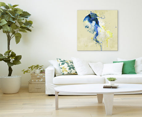 full_Margaret_Qualley_Aqua_60x60cm_ROOM_1280x1280.jpg