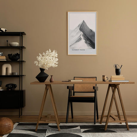 Paul Sinus Leinwandbild 60x90cm Gipfelpfad – Minimalistisches Bergmotiv mit einsamem Weg zur Spitze in monochromer Ästhetik