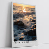 Paul Sinus Leinwandbild 40x60cm Goldene Gezeiten – Dynamische Meereswellen mit Sonnenreflexionen und schimmernden Wasserspritzern