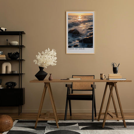 Paul Sinus Leinwandbild 40x60cm Goldene Gezeiten – Dynamische Meereswellen mit Sonnenreflexionen und schimmernden Wasserspritzern