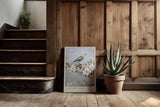 Paul Sinus Kunstdruck 40x60cm Blossom Perch – Vogel auf blühendem Ast in zartem Blütendesign und poetischer Harmonie