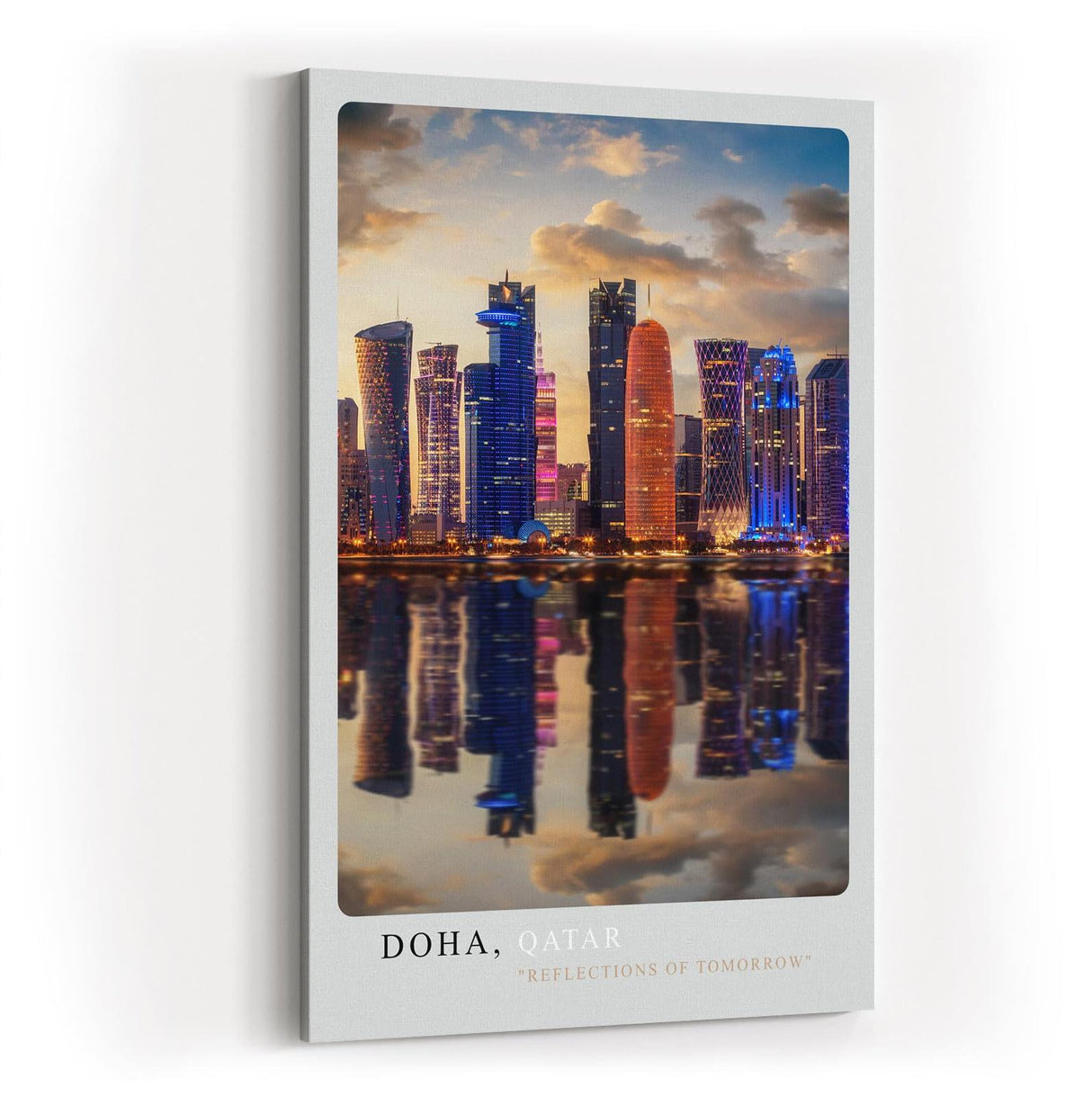 Paul Sinus Kunstdruck 40x60cm Doha Katar – moderne Skyline mit Spiegelung im Wasser bei Abendlicht