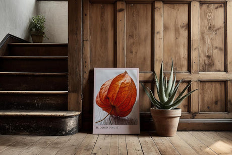 Paul Sinus Kunstdruck 40x60cm Hidden Fruit – Physalis in Nahaufnahme mit natürlicher Struktur und Farbspiel