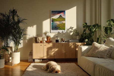 Paul Sinus Kunstdruck 40x60cm Kirkjufell – Magischer Berg im Licht Islands mit Flusslauf im Vordergrund