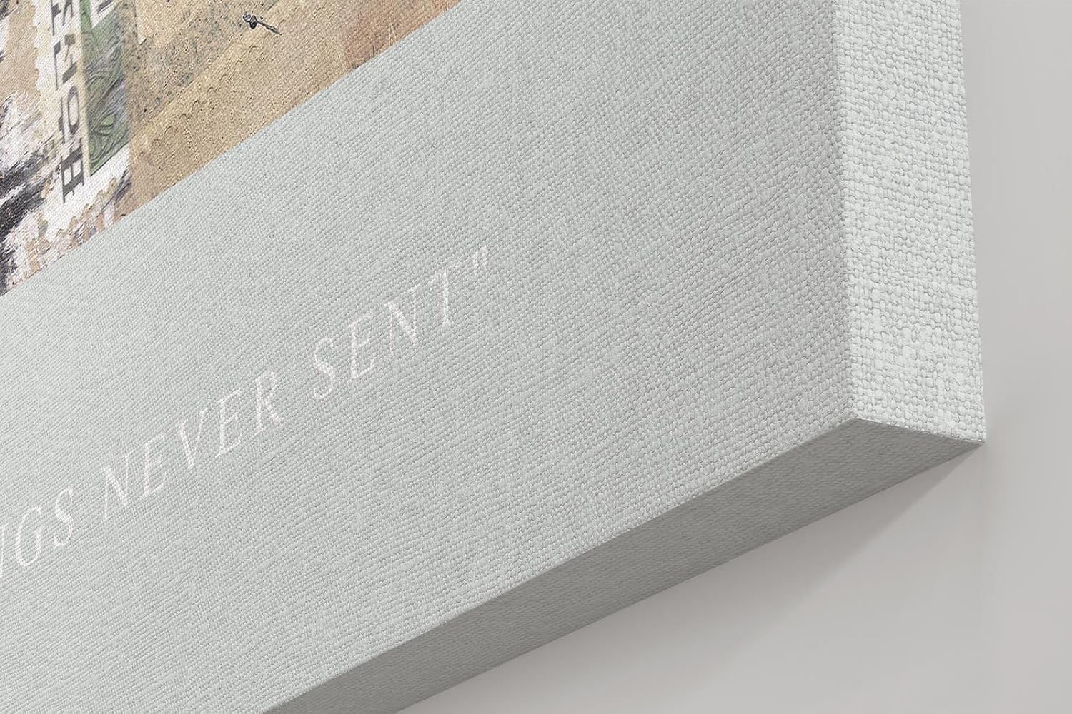 Paul Sinus Kunstdruck 40x60cm Mail Dust mit Briefmarkenfragmenten und dynamischer Farbstruktur