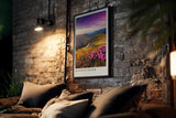 Paul Sinus Kunstdruck 40x60cm Mountain Bloom – blühende Bergwiese mit rosa Alpenrosen im Licht der Morgensonne