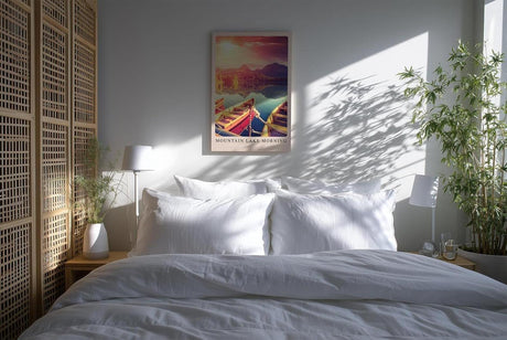 Paul Sinus Kunstdruck 40x60cm Mountain Lake Morning mit Booten und Sonnenaufgang am See