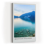 Paul Sinus Kunstdruck 40x60cm Mountain Stillness Ruhiger Bergsee mit Spiegelung und klarem Wasser