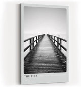 Paul Sinus Kunstdruck 40x60cm Pier Steg Schwarzweiß Minimalismus Fotografie Meer Horizont