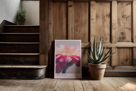 Paul Sinus Kunstdruck 40x60cm Pink Glow – Sanfte Blütenpracht in zartem Lichtspiel