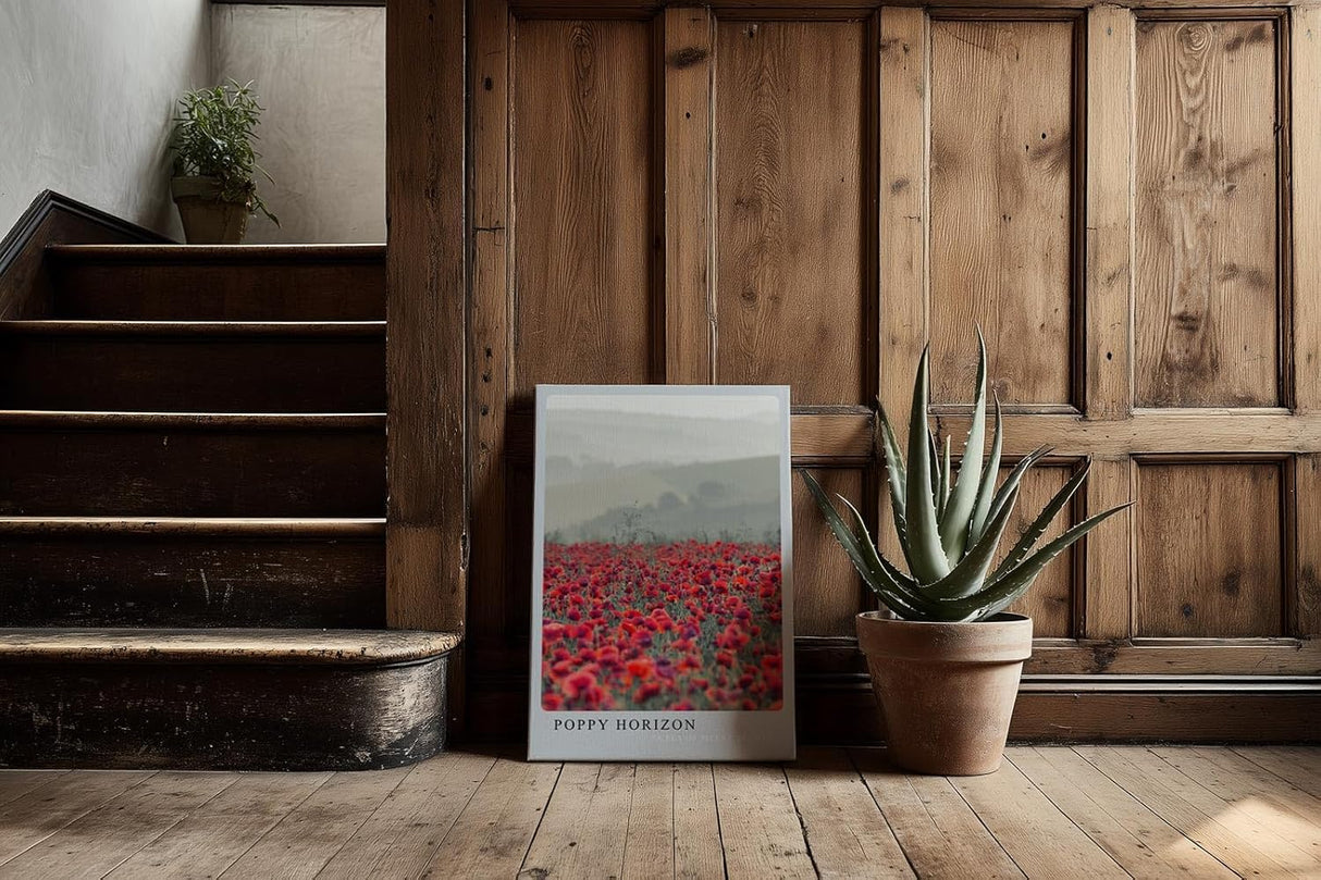 Paul Sinus Kunstdruck 40x60cm Poppy Horizon rotes Mohnfeld vor sanften Hügeln in nebligem Licht
