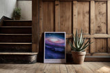 Paul Sinus Kunstdruck 40x60cm Spiral Galaxy – Kosmische Schönheit in lila und blau
